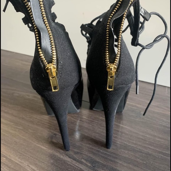 Black high platform heels (size 10) - Picture 3 of 4